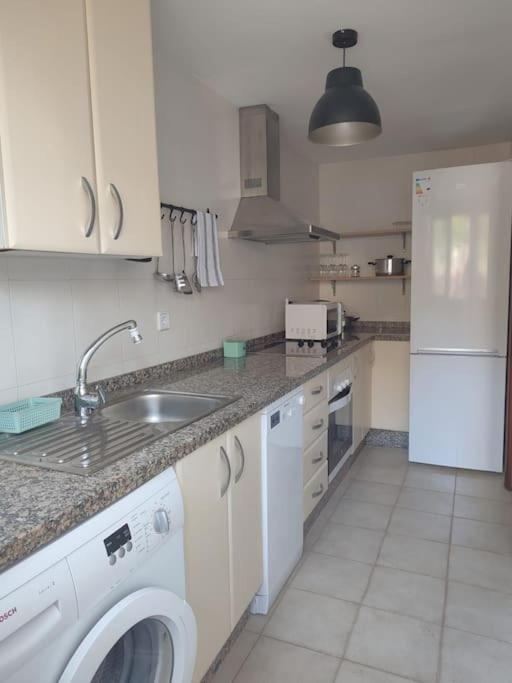 Apartamento Con Piscina Casares Eksteriør bilde
