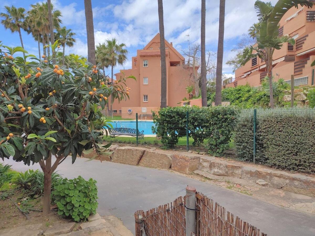 Apartamento Con Piscina Casares Eksteriør bilde